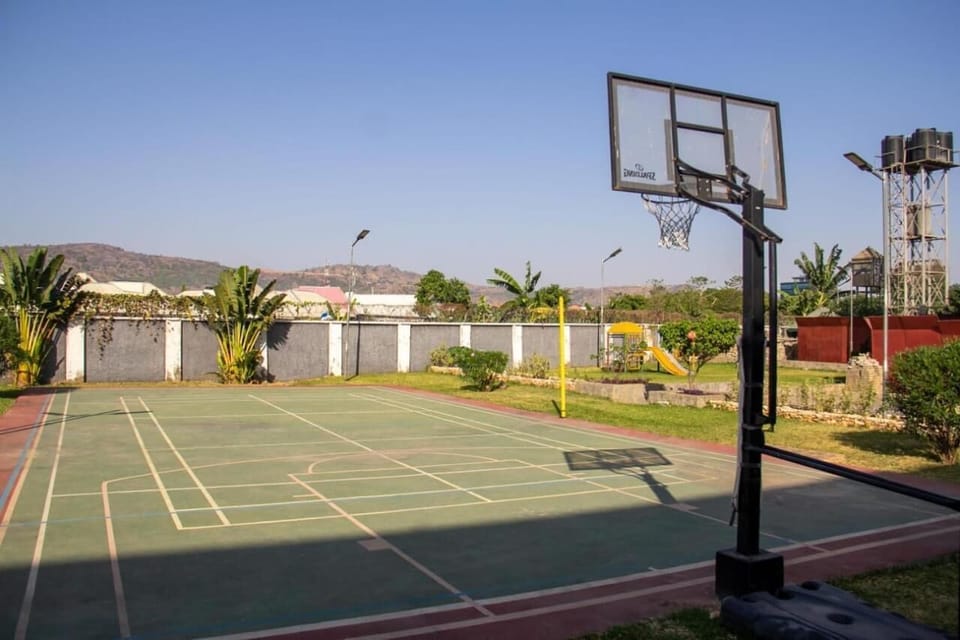 Sport court
