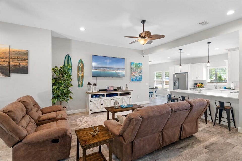 Open floor plan with plenty of natural daylight and room for family game nights