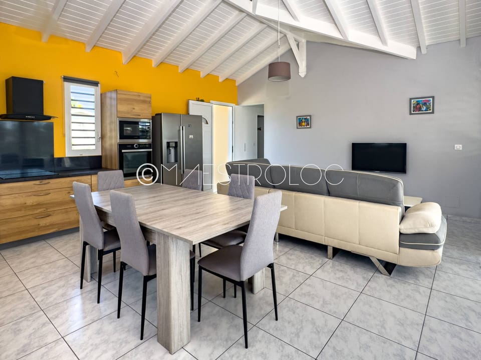 Comfort House, Balcony, Garden View | Private kitchen | Electric kettle, highchair
