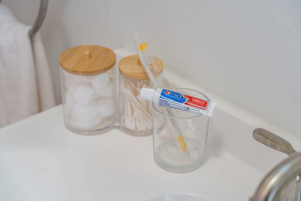 Bathroom amenities