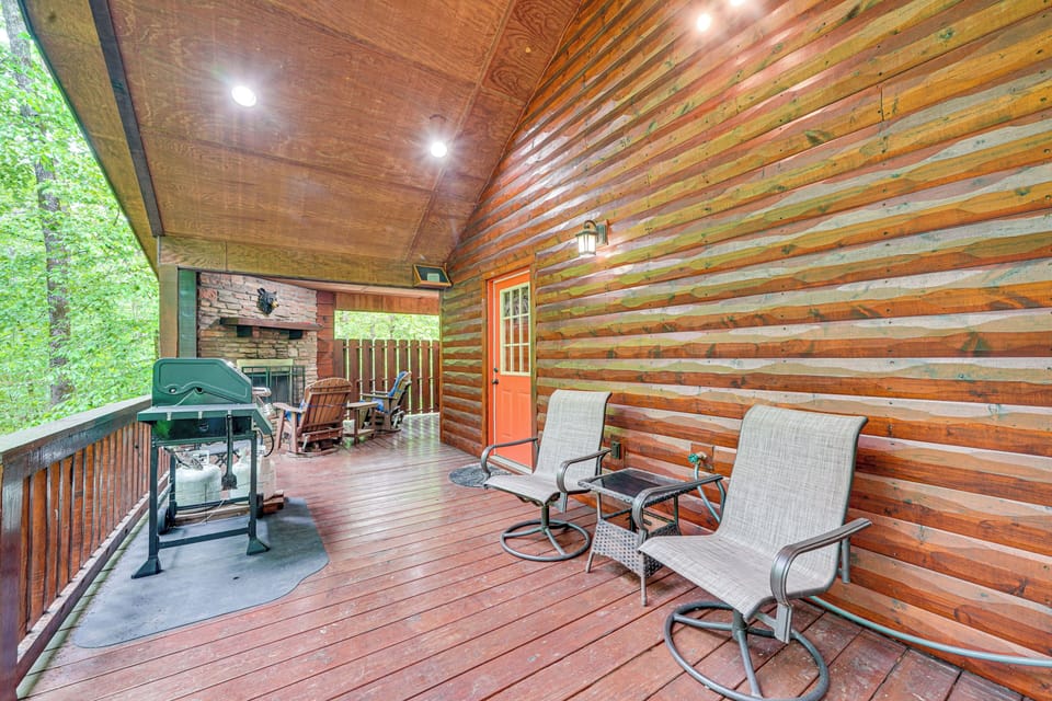 Wraparound Deck | Wood-Burning Fireplace