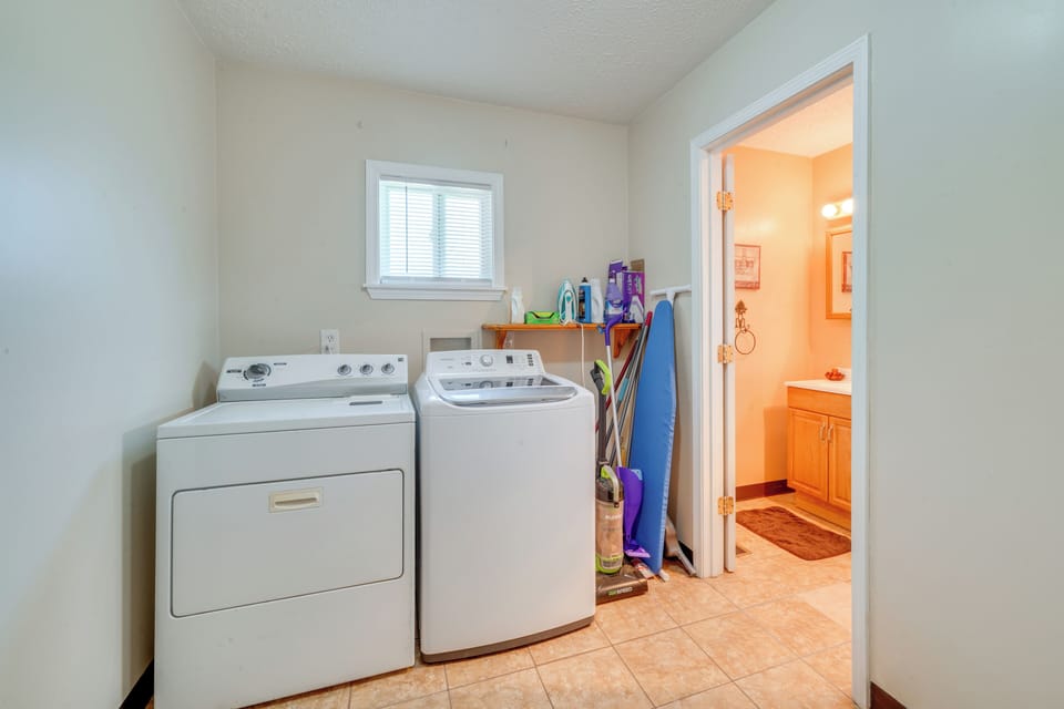 Washer & Dryer | Main Level