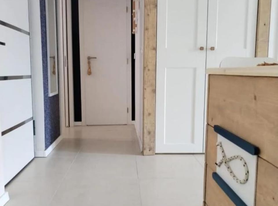 Apartment (Two Bedroom Apartment with Sea View) | Lobby