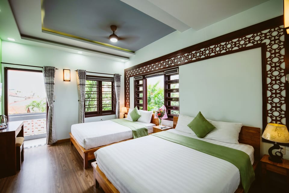 Family Room | 1 bedroom, premium bedding, minibar, desk