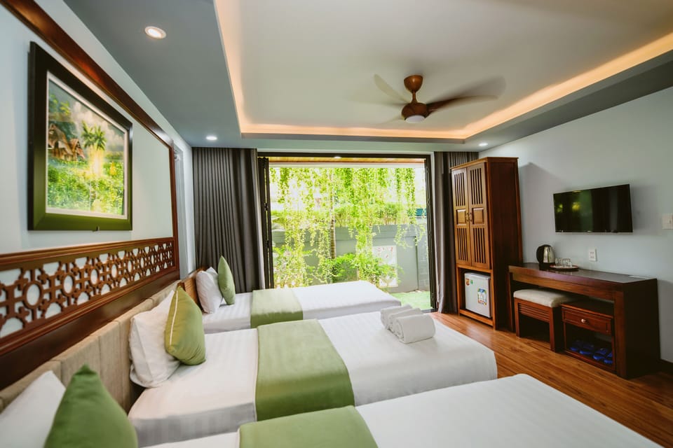Panoramic Triple Room, 1 Bedroom, Non Smoking, Garden View | 1 bedroom, premium bedding, minibar, desk