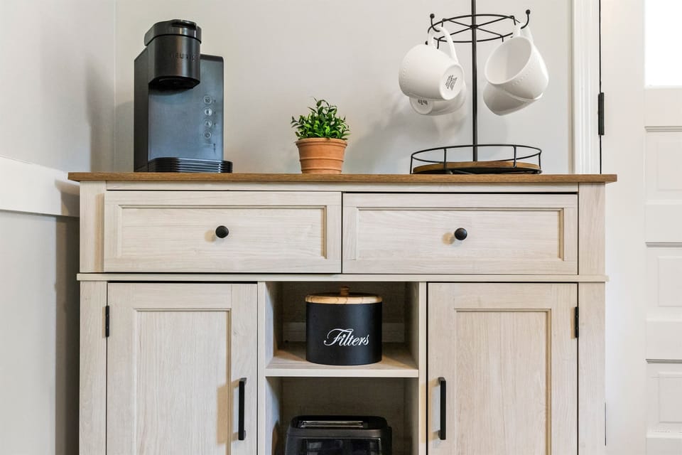 Fresh coffee and Tea awaits, help yourself and feel at home!