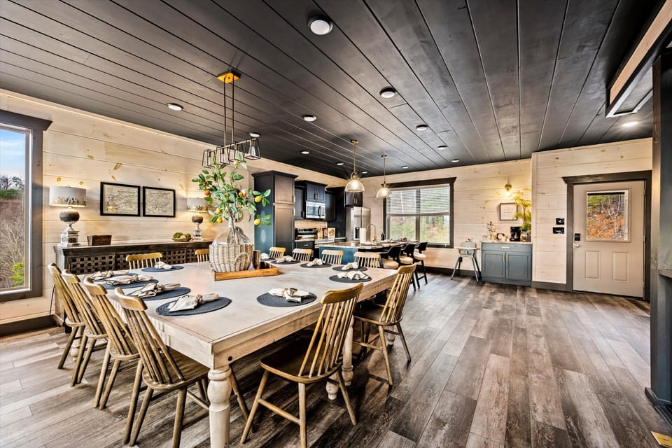 Dining Room – Gather around a spacious table in a warm and inviting dining area, perfect for family meals, game nights, or special celebrations. Designed for comfort and connection, it’s an ideal spot to share meals and create lasting memories.