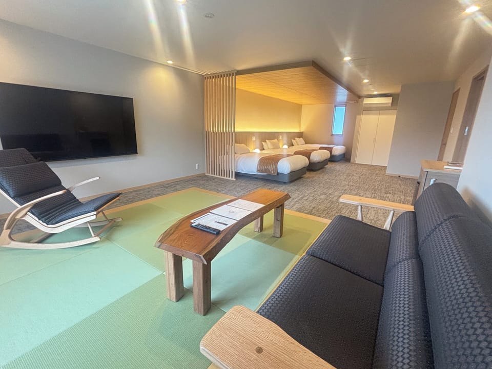Deluxe Triple Room, Lanai, Mountain View | Free WiFi