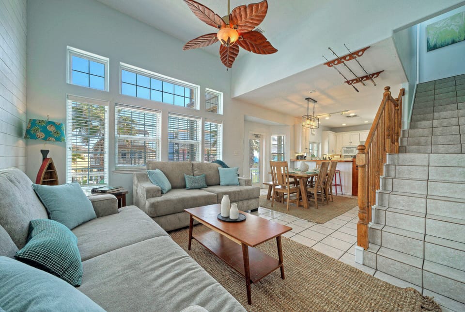 Open layout offering seamless transitions.