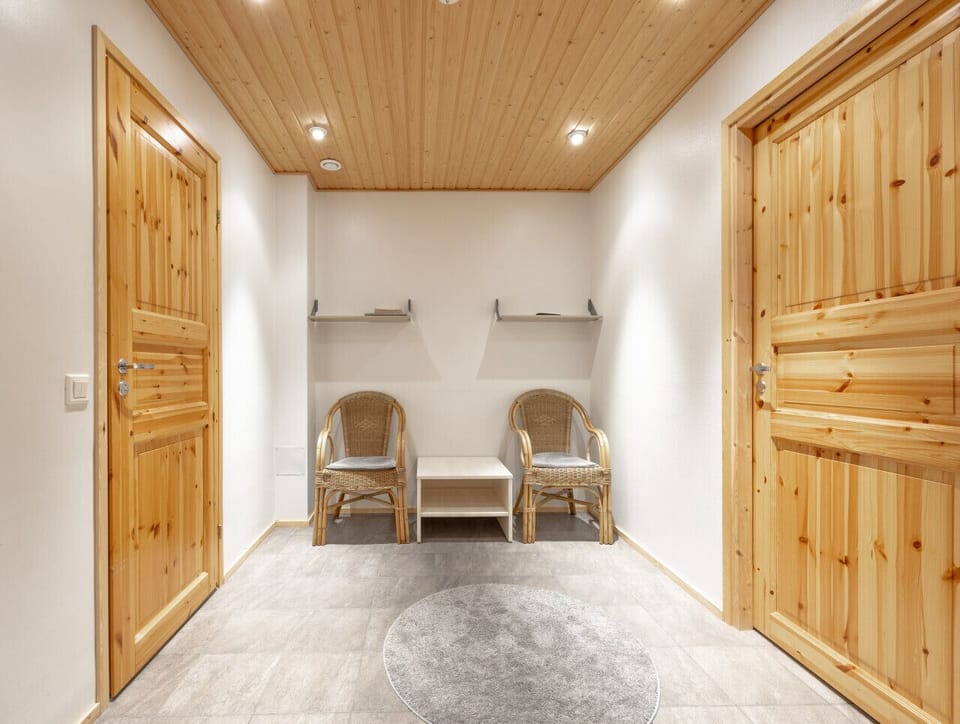 Downstairs lobby area where you can cool off after the sauna