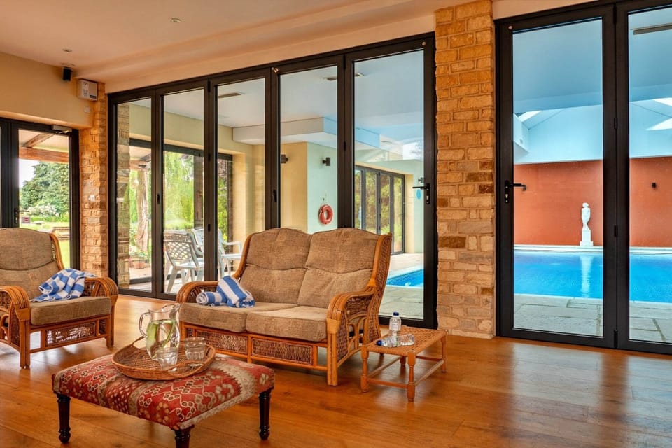 Holiday Home Swimming Pool