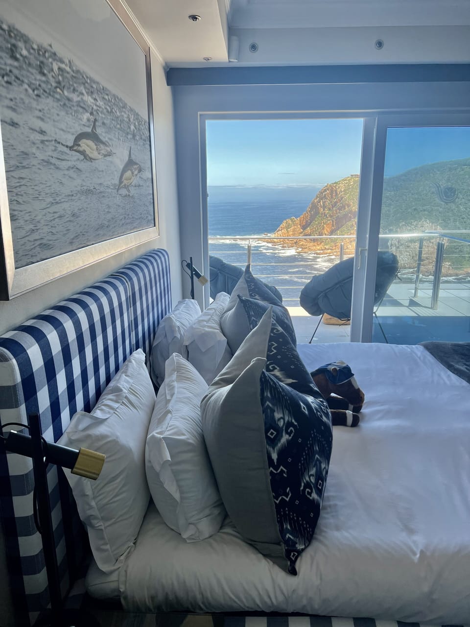 Room (Dolphin) | Free minibar, in-room safe, desk, laptop workspace