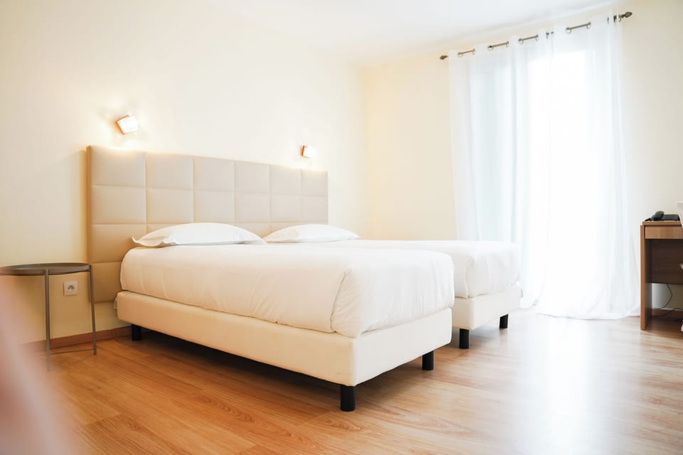 Triple Room, Balcony | WiFi (free)