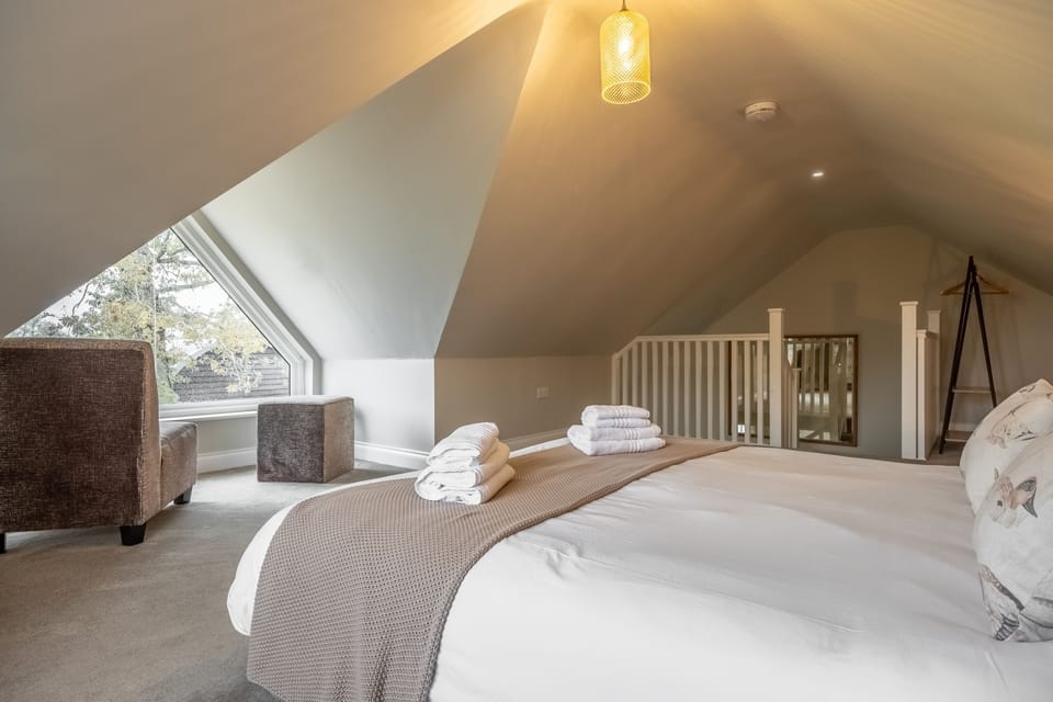 First floor: Bedroom with super-king size bed