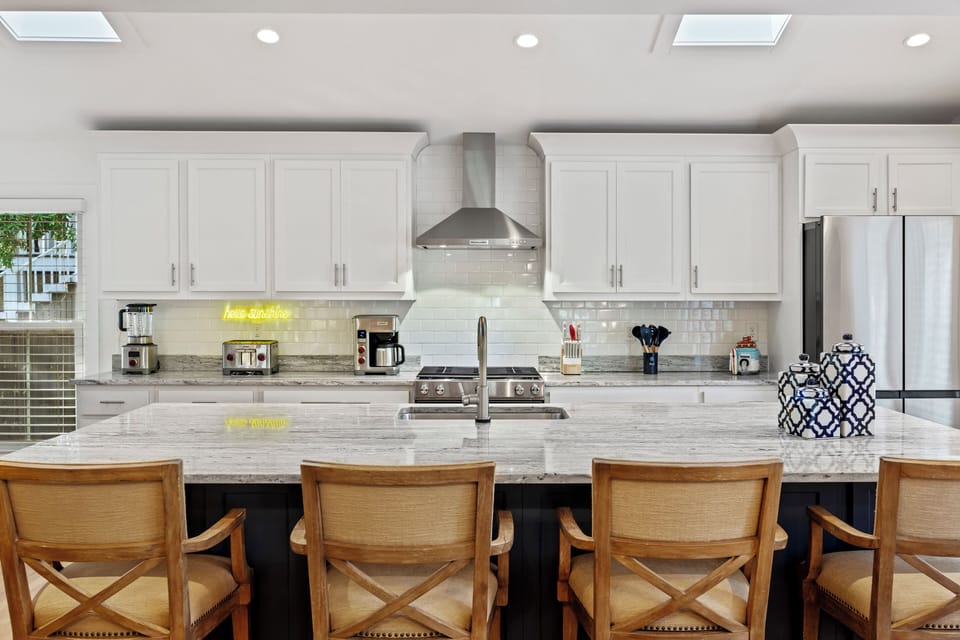 Fully equipped kitchen