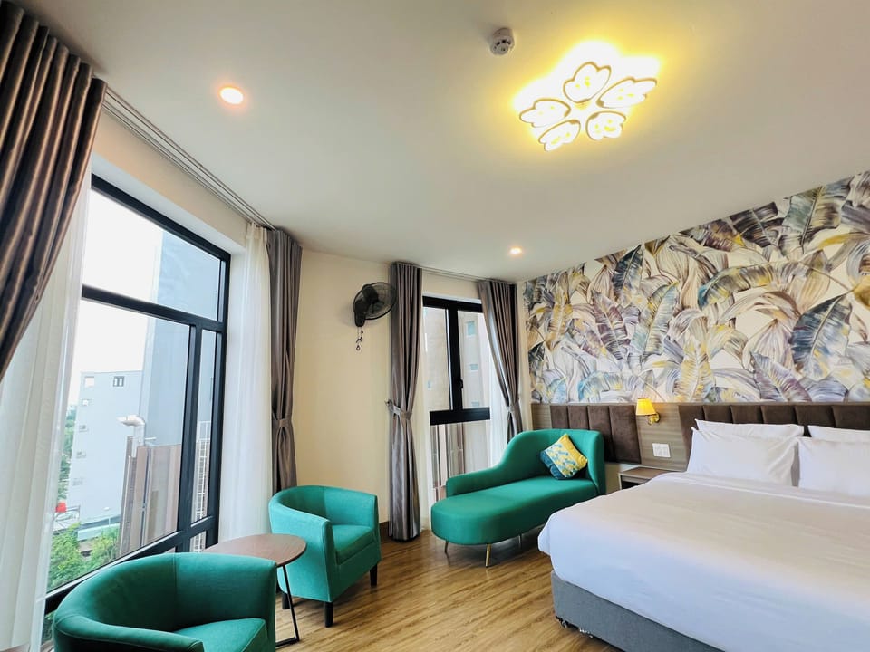 Premium Double Room | Down comforters, desk, laptop workspace, free WiFi