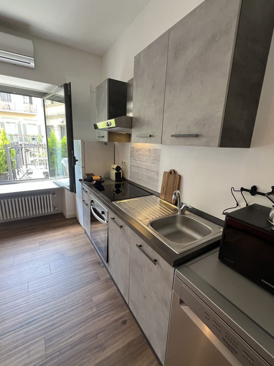 Private kitchen