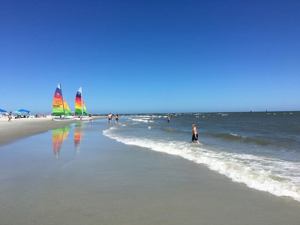 Beach Sail Boat1