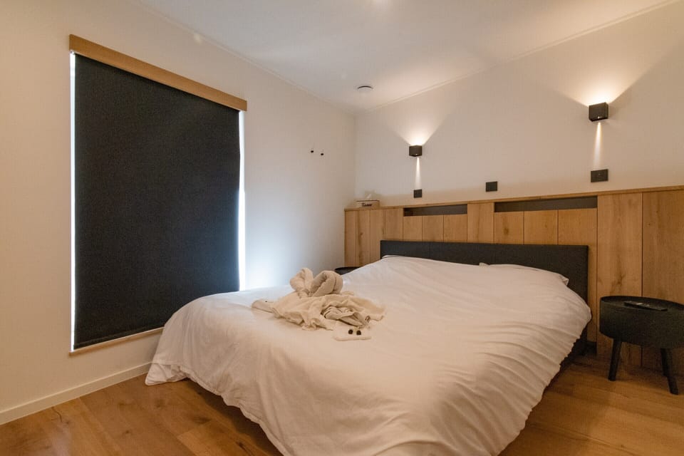 House | 2 bedrooms, individually furnished, bed sheets
