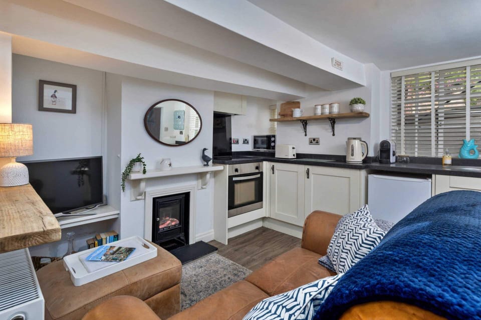 Cottage | Living area