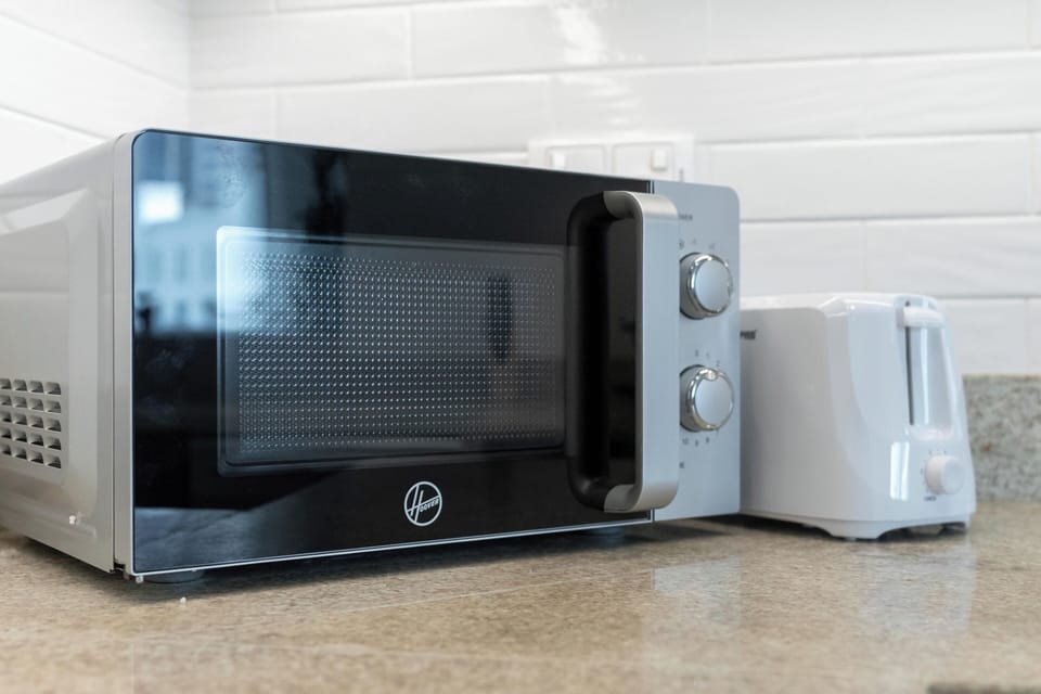 Premium Apartment, Harbor View | Private kitchen | Full-size fridge, microwave, oven, stovetop