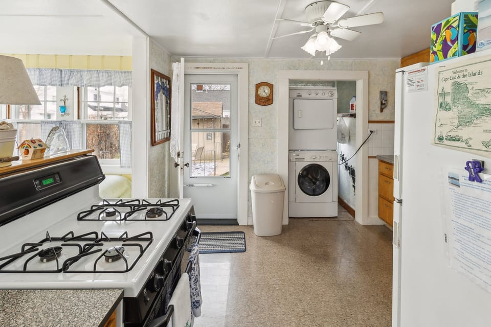 Appliance, Washer, Floor, Flooring, Indoors