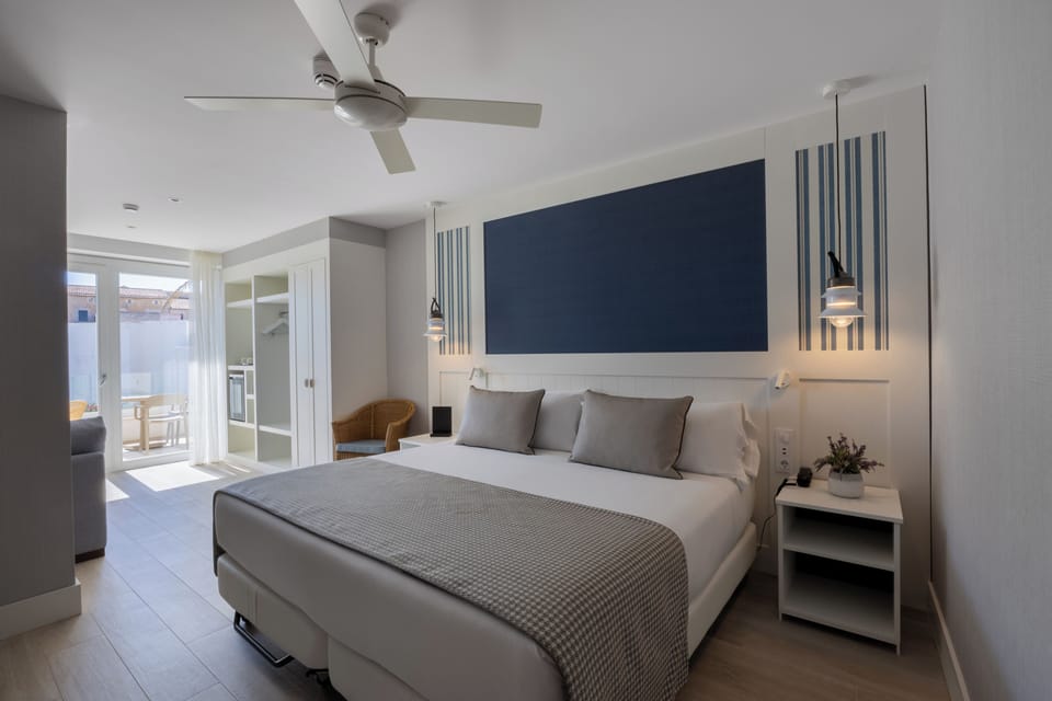 Premium Triple Room, Terrace, Sea View | Minibar, in-room safe, desk, WiFi (free)