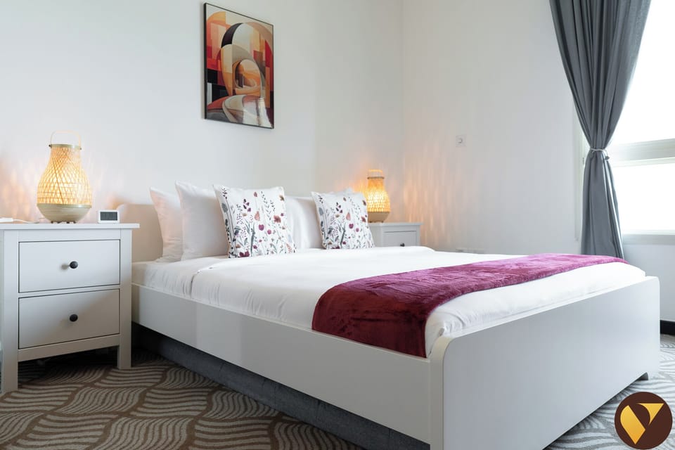 Luxury Apartment, City View | 1 bedroom, Egyptian cotton sheets, premium bedding, in-room safe