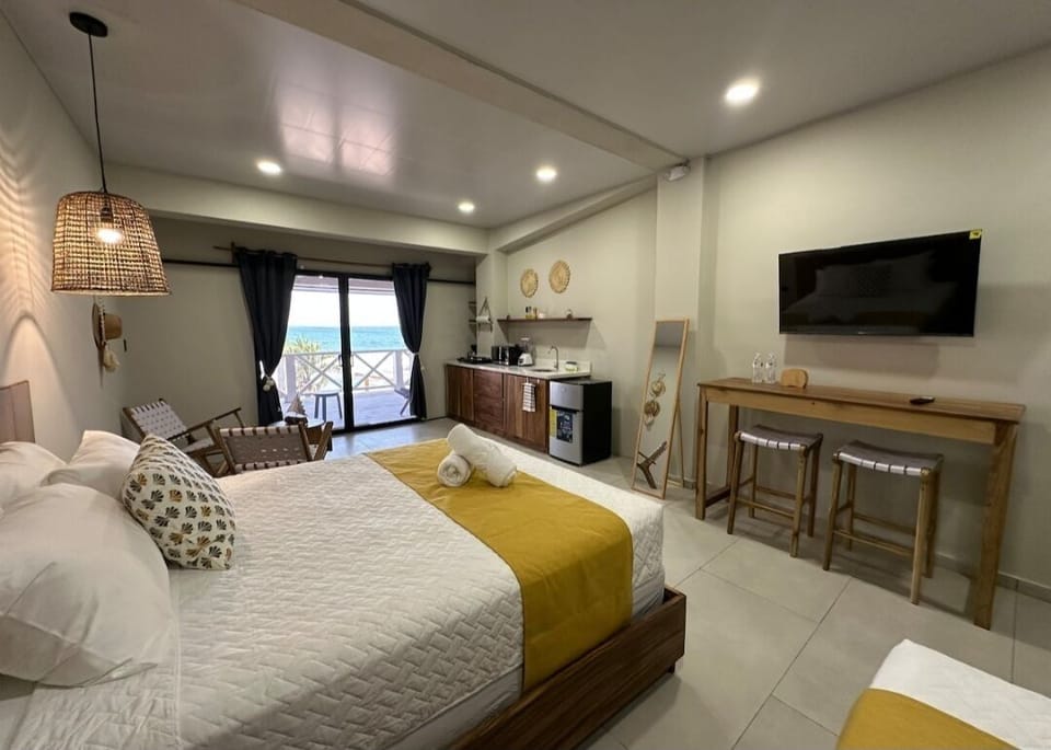 Desk, WiFi (free), bed sheets