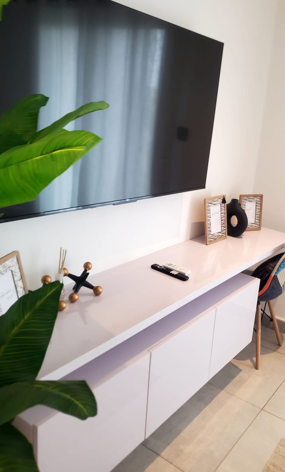 Studio Suite, City View | Desk, laptop workspace, WiFi (free)