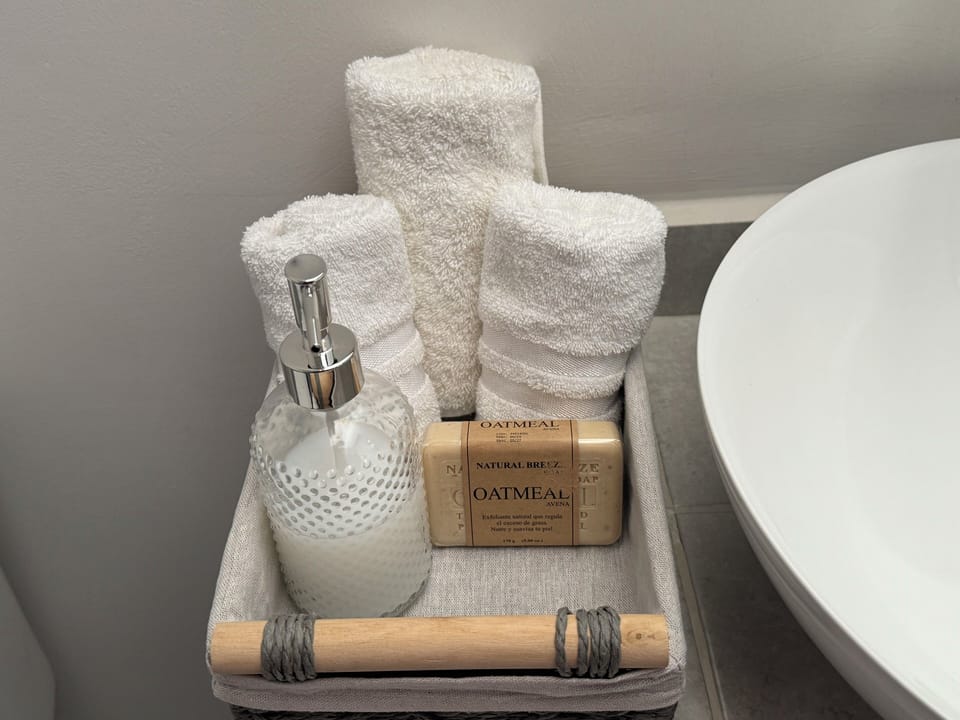 Bathroom amenities