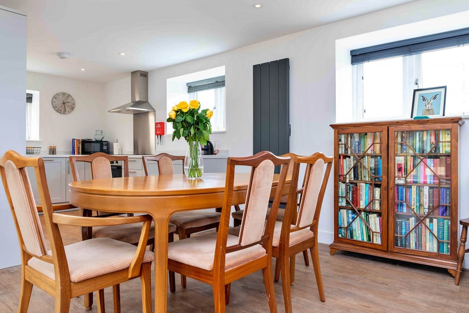 House | Dining