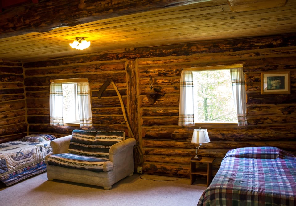 Midnight Sun Log Cabins Cabin in Moose Pass