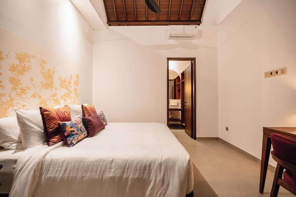 Deluxe Villa, 4 Bedrooms, Private Pool, Pool View | 4 bedrooms, premium bedding, in-room safe, desk