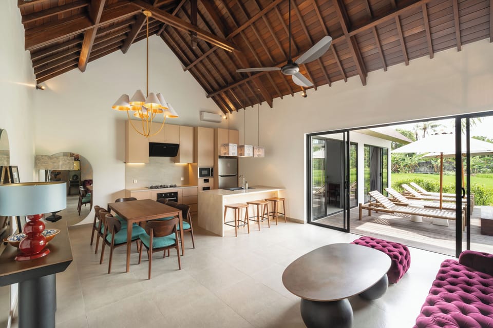 Deluxe Villa, 4 Bedrooms, Private Pool, Pool View | Private kitchen | Fridge, microwave, oven, stovetop