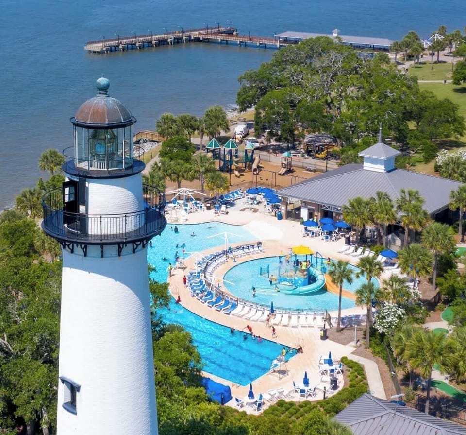 Neptune Park Splash Pad St. Simons
