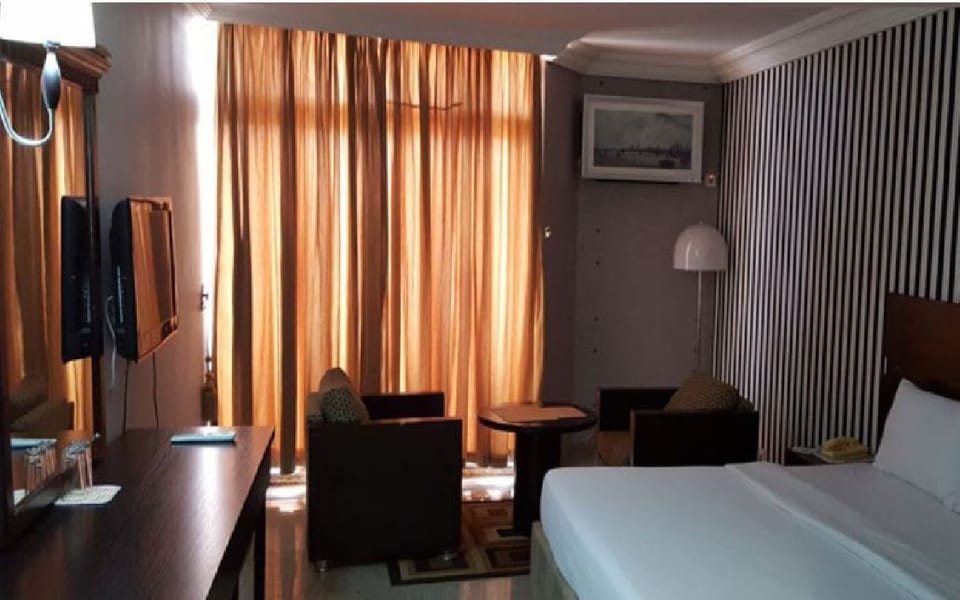 Separate tub and shower, free toiletries, slippers, towels