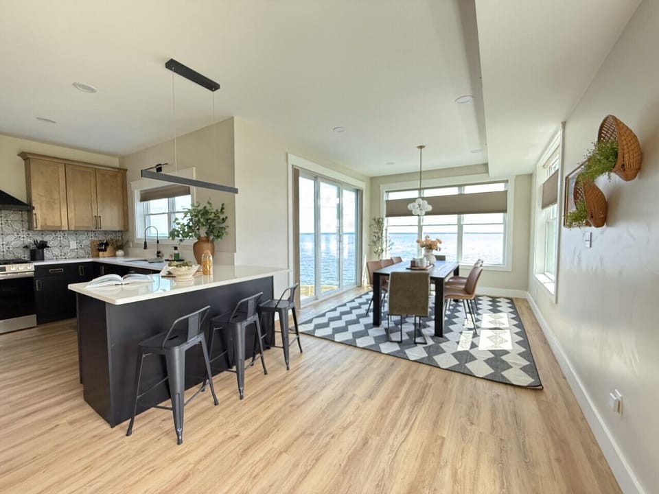 Full Kitchen #1 | Lower House