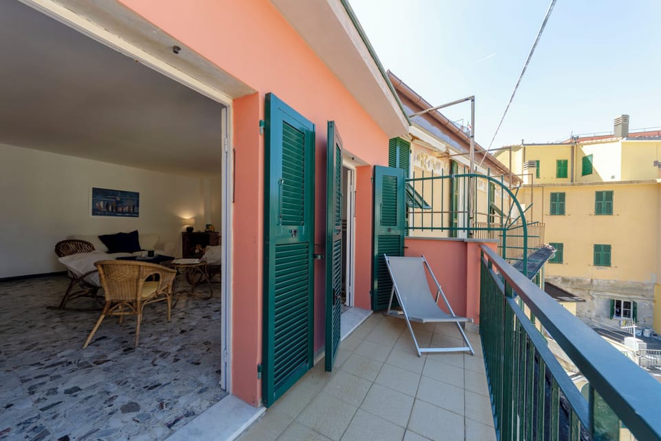 Standard Apartment, Multiple Bedrooms (Charming Flat In Vernazza) | Property grounds