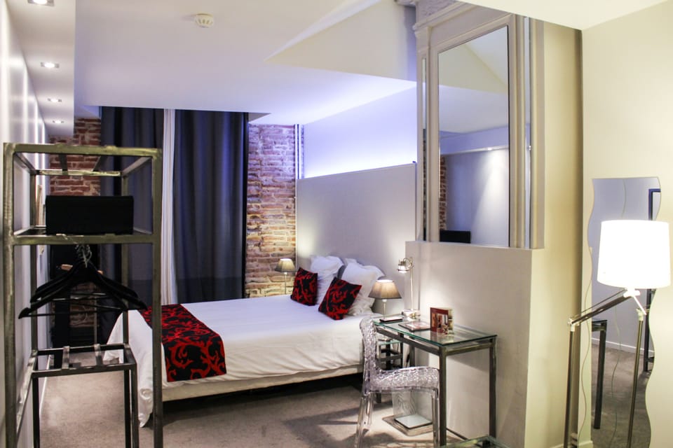 Room amenity