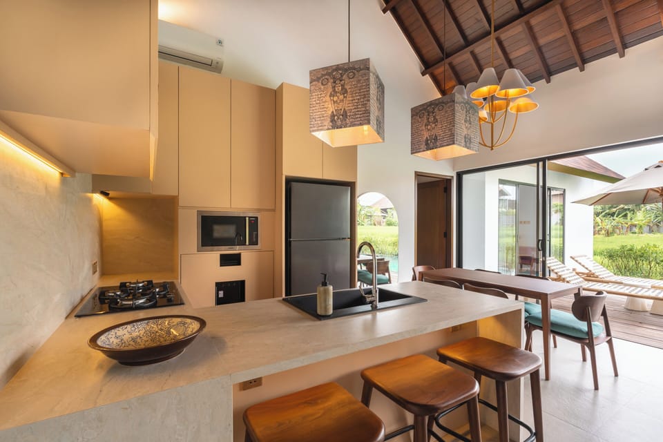 Deluxe Villa, 3 Bedrooms, Private Pool, Pool View | Private kitchen | Fridge, microwave, oven, stovetop