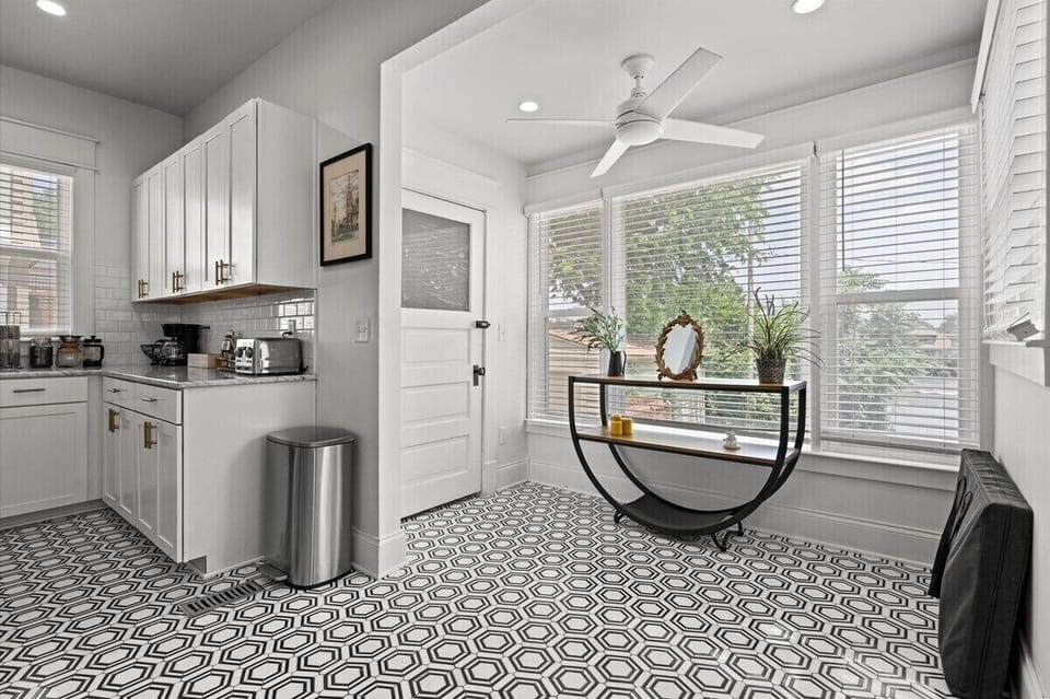 Kitchen area & back door to patio