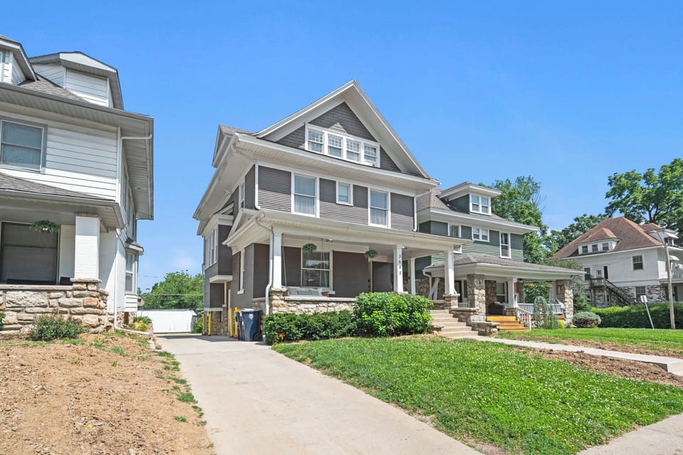 Large historic home in Midtown Kansas City