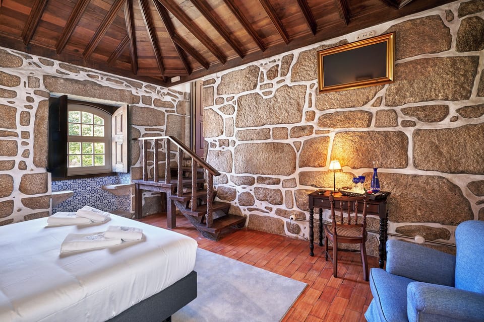 Family Suite | 1 bedroom, individually decorated, individually furnished, desk