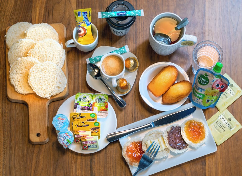 Breakfast meal