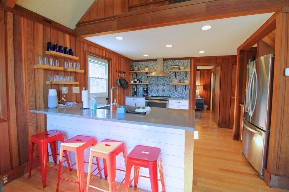Newly renovated kitchen with top notch appliances