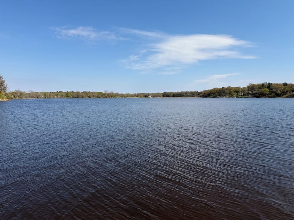 Mona Lake