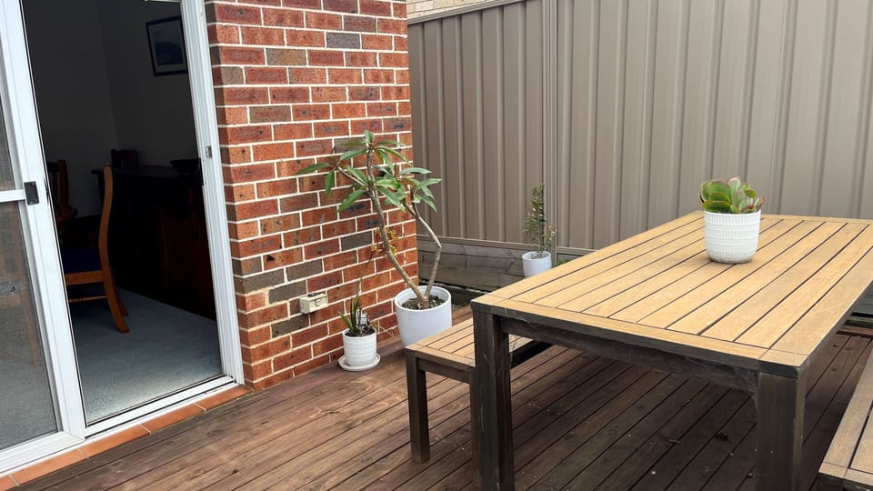 Small Courtyard area