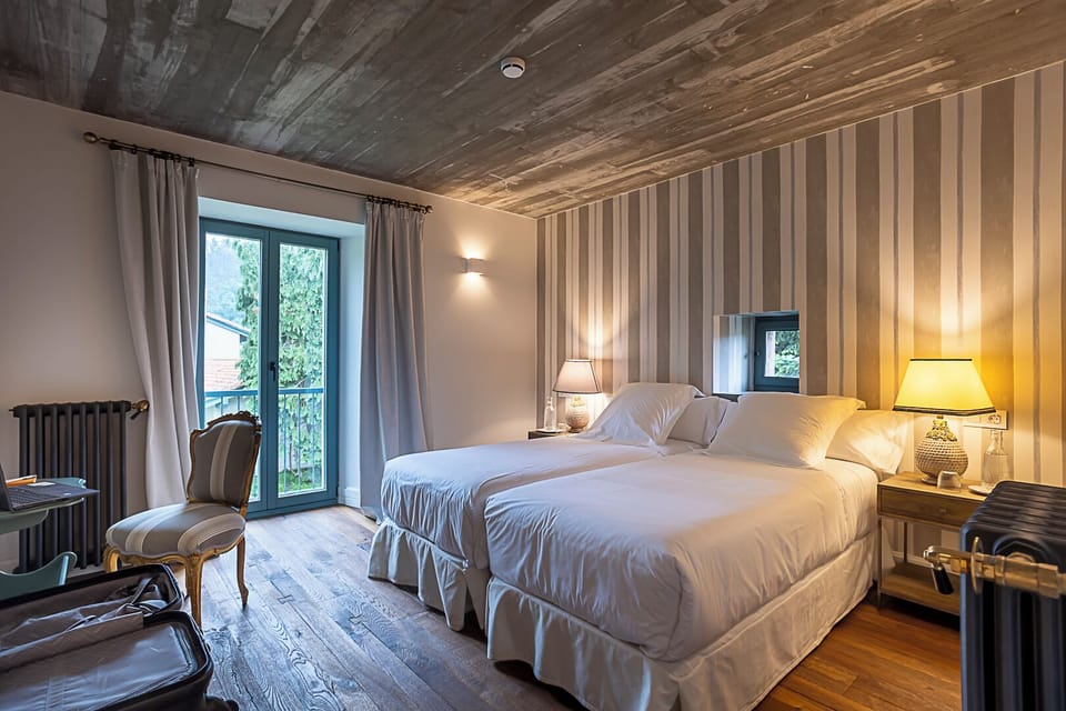 Standard Twin Room, Mountain View | Soundproofing, free WiFi