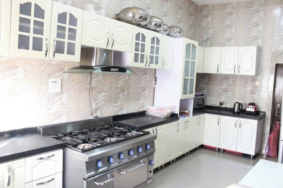 Deluxe Room, Balcony, City View | Private kitchen | Mini-fridge